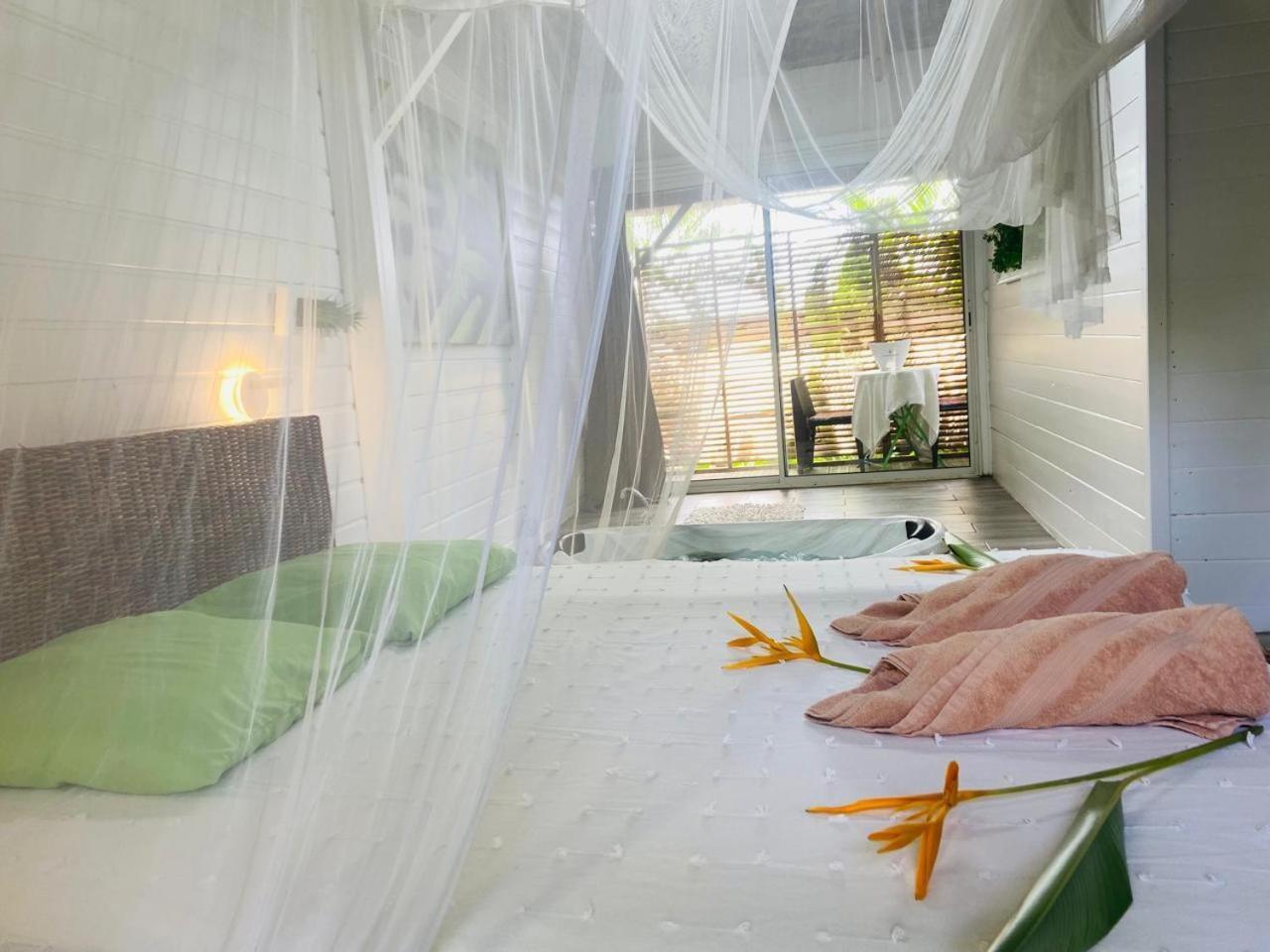 Eden Paradise Ecolodge & Spa Sainte-Luce Rom bilde